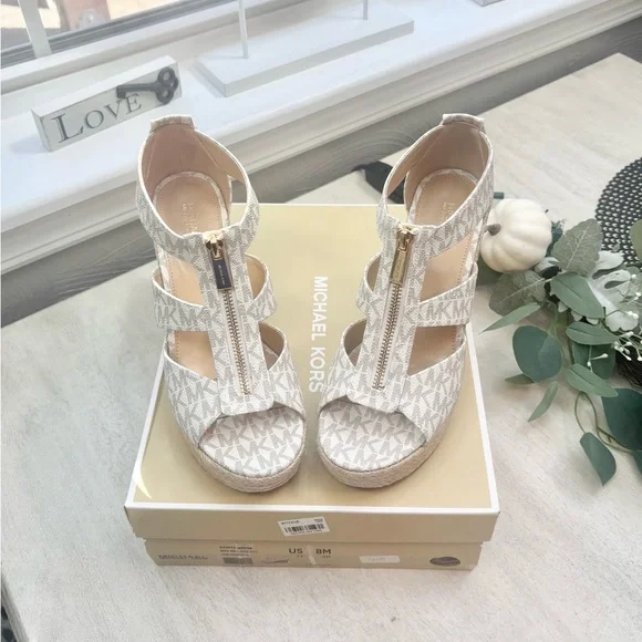 Michael Kors Wedge Sandals💛NWT💛 - Picture 3 of 11